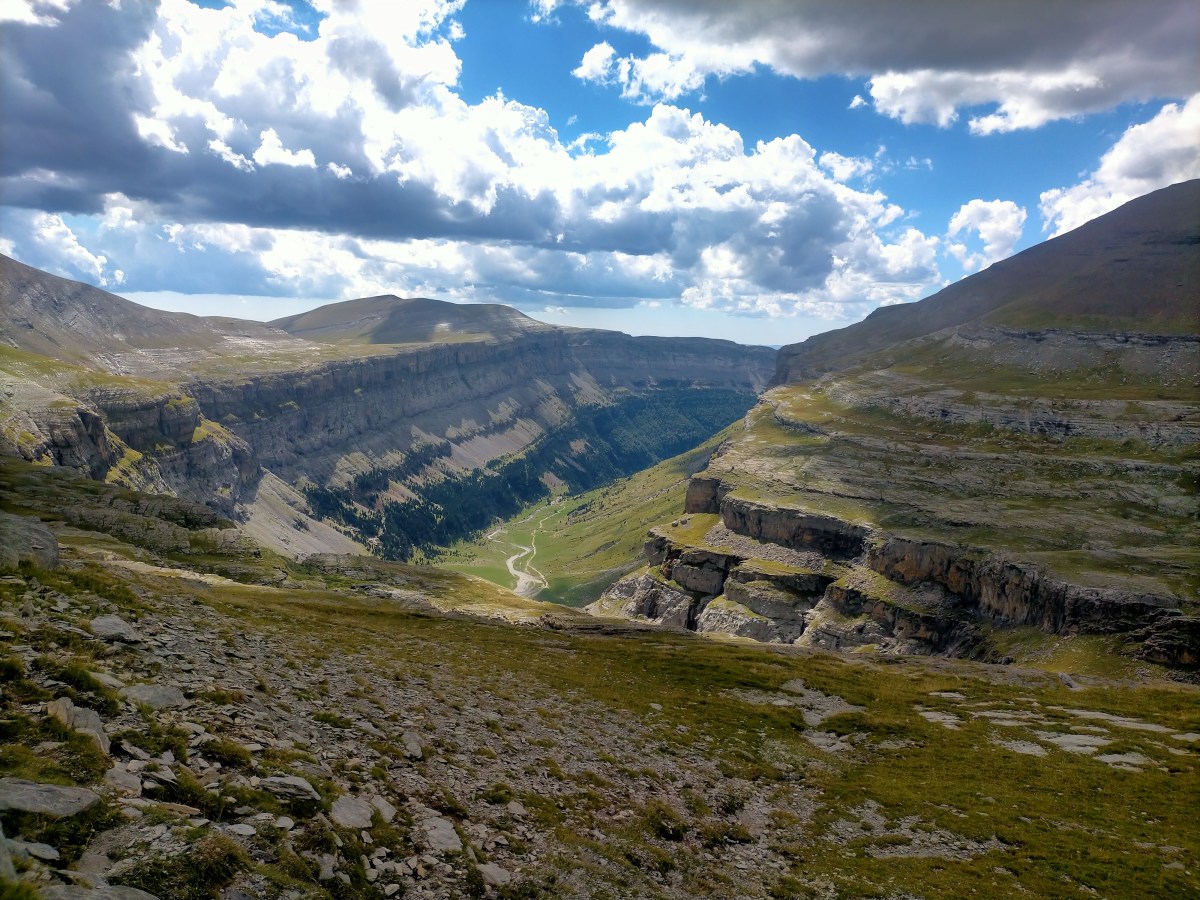 PRADERA DE ORDESA – COLA DE&nbsp;CABALLO.